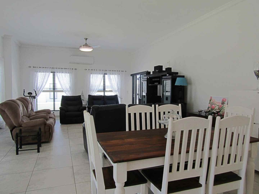 3 Bedroom Property for Sale in Sandy Point Western Cape